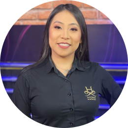 Cleiser Kurashima Foto de Cleiser Kurashima, Diretora de Marketing da Pet Society